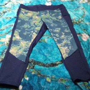 Under Armour compression leggings size XL